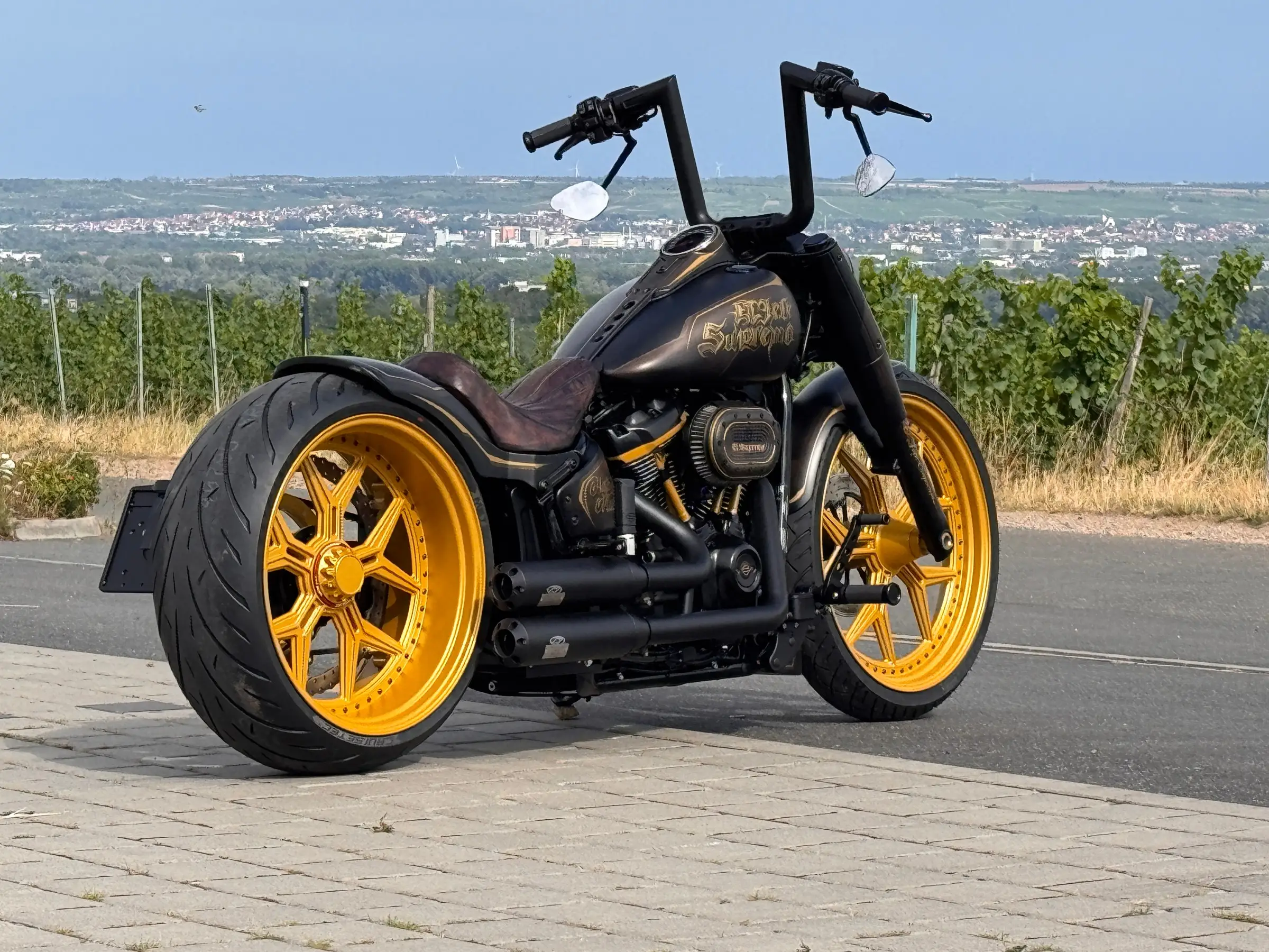 El Jefe, Custom-Umbau von Ultimate Bikes